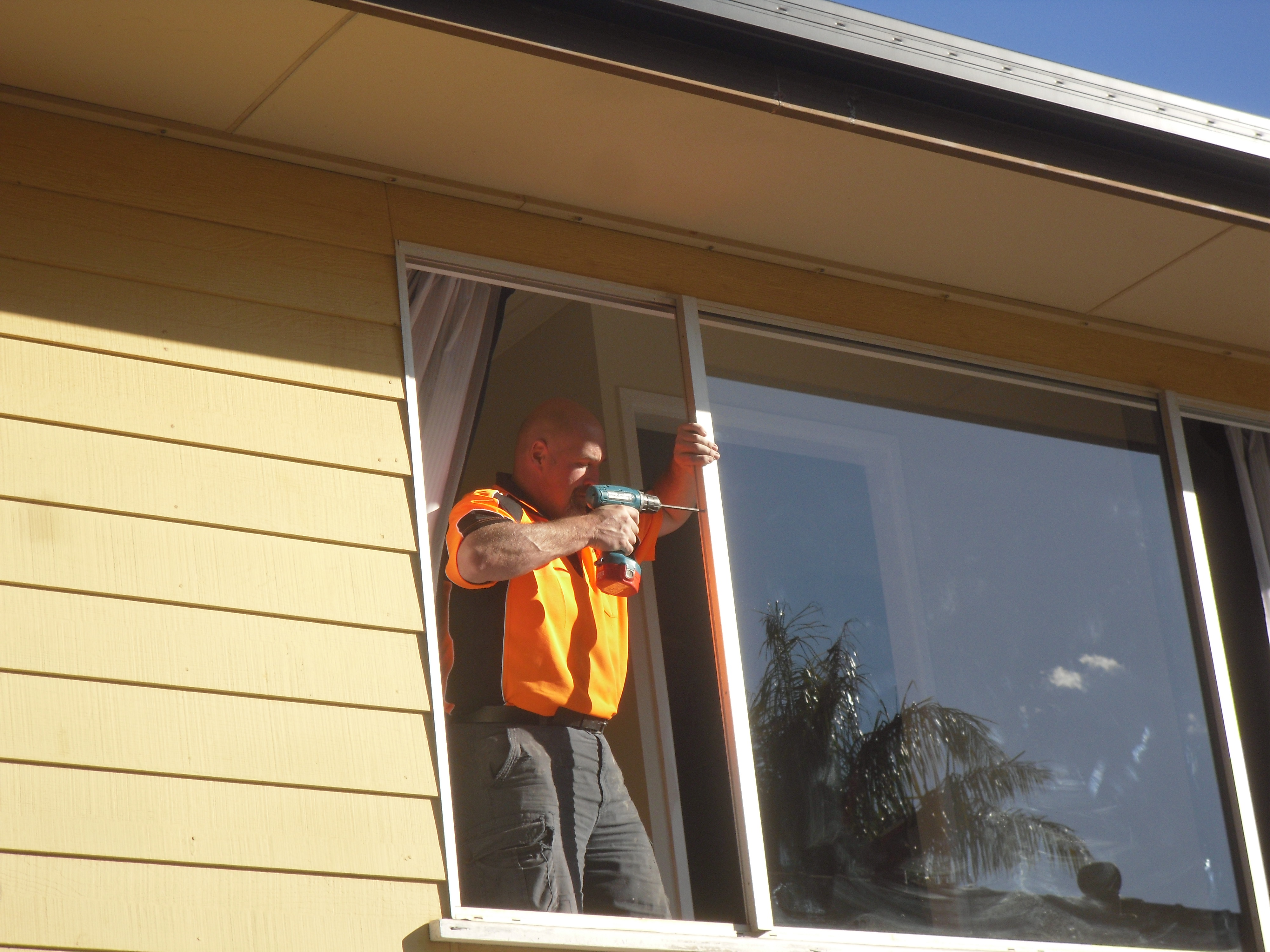 Logan Door Glass Repairs